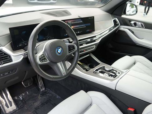 Certified 2024 BMW X5 xDrive50e w/ M Sport Package AWD/4WD image 18