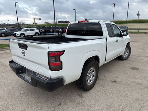 Used 2024 Nissan Frontier S w/ S Utility Package image 10