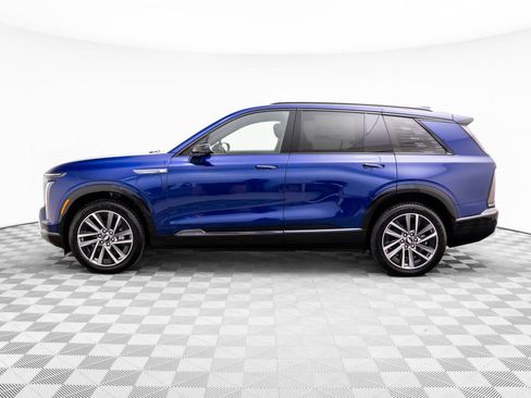 New 2026 Cadillac Vistiq Sport w/ LPO, Floor Liner Package image 2