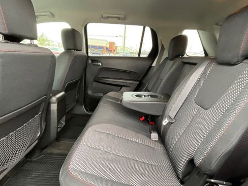 Used 2017 GMC Terrain SLE image 27