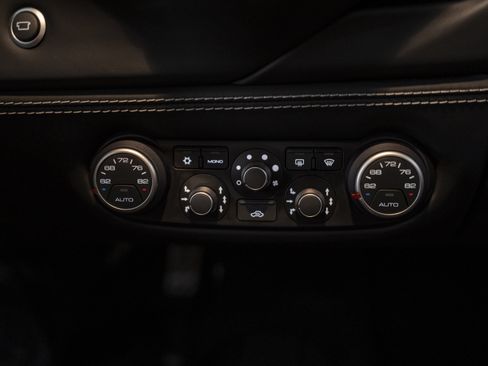 Used 2018 Ferrari 488 GTB RWD image 41