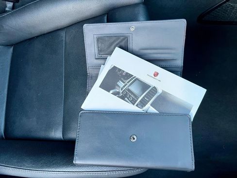 Used 2016 Porsche Cayman image 35