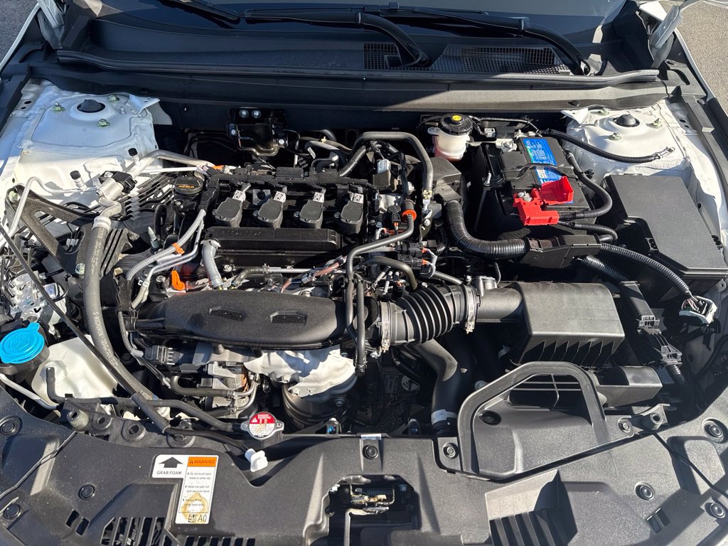 Used 2025 Honda Accord SE image 8