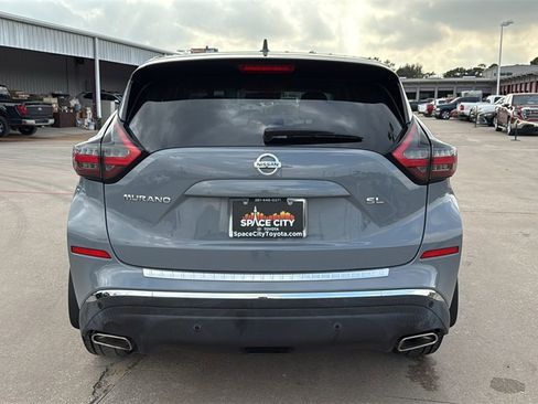 Used 2021 Nissan Murano SL w/ SL Moonroof Package image 6