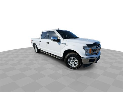 Used 2020 Ford F150 XLT w/ Trailer Tow Package image 2