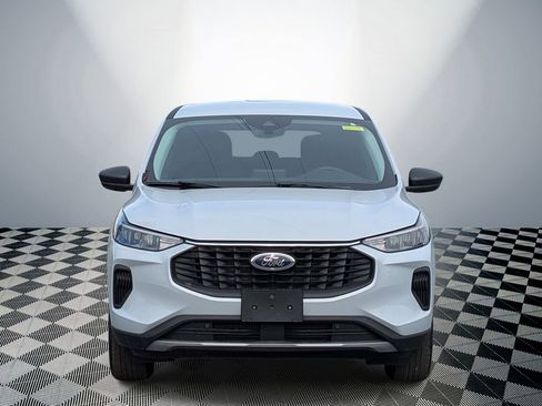 Used 2025 Ford Escape Active AWD/4WD image 2