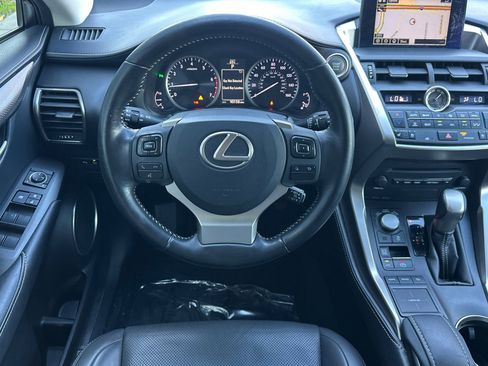 Used 2016 Lexus NX 200t FWD image 18