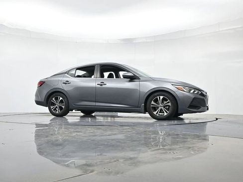 Used 2020 Nissan Sentra SV FWD image 32
