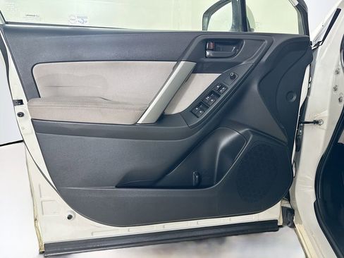 Used 2014 Subaru Forester 2.5i Premium w/ Popular Package #2 image 11