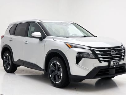 Used 2024 Nissan Rogue SV