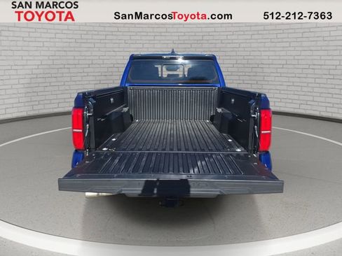 Used 2025 Toyota Tacoma SR5 image 6