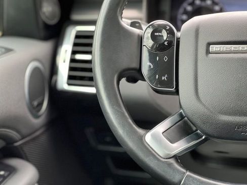 Used 2019 Land Rover Discovery HSE AWD/4WD image 37