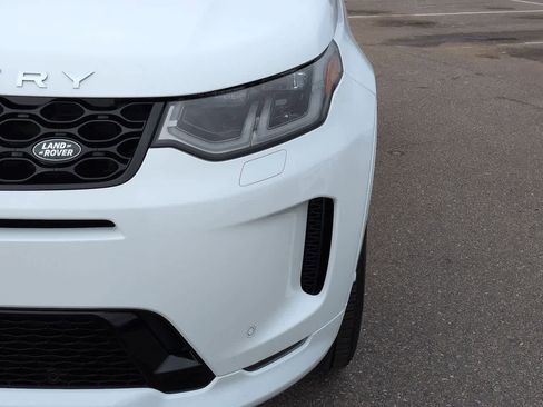 Used 2025 Land Rover Discovery Sport S image 10