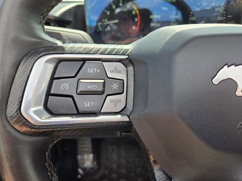 Used 2024 Ford Mustang Convertible RWD image 29
