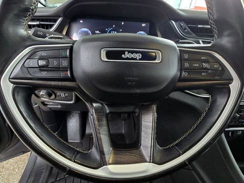 Certified 2021 Jeep Grand Cherokee L Limited AWD/4WD image 14