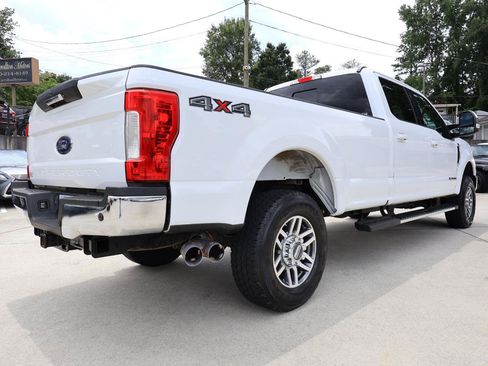 Used 2017 Ford F250 Lariat w/ Lariat Value Package AWD/4WD image 7