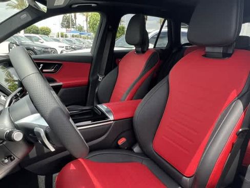 New 2026 Mercedes-Benz GLC 300 4MATIC image 8