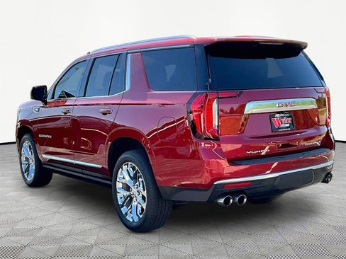 Used 2024 GMC Yukon Denali AWD/4WD image 4