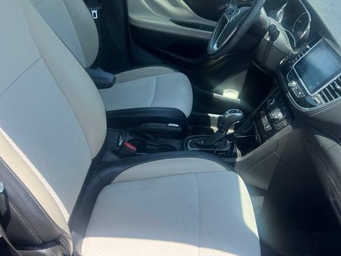 Used 2019 Buick Encore Preferred w/ Safety Package FWD image 10