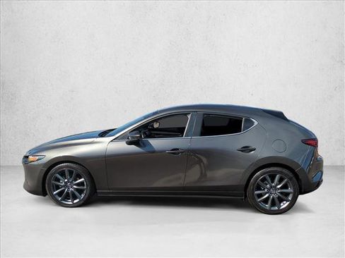 Used 2019 MAZDA MAZDA3 Hatchback w/ Preferred Package image 9