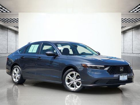 Used 2023 Honda Accord LX image 2