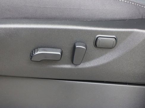 New 2026 Nissan Frontier SV RWD image 17