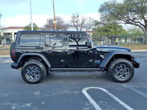 Used 2022 Jeep Wrangler Unlimited Rubicon 4xe w/ Cold Weather Group image 6