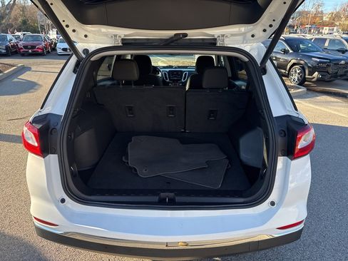 Used 2021 Chevrolet Equinox LT image 26
