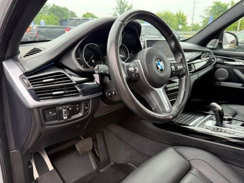 Used 2018 BMW X5 xDrive50i w/ Dynamic Handling Package AWD/4WD image 20