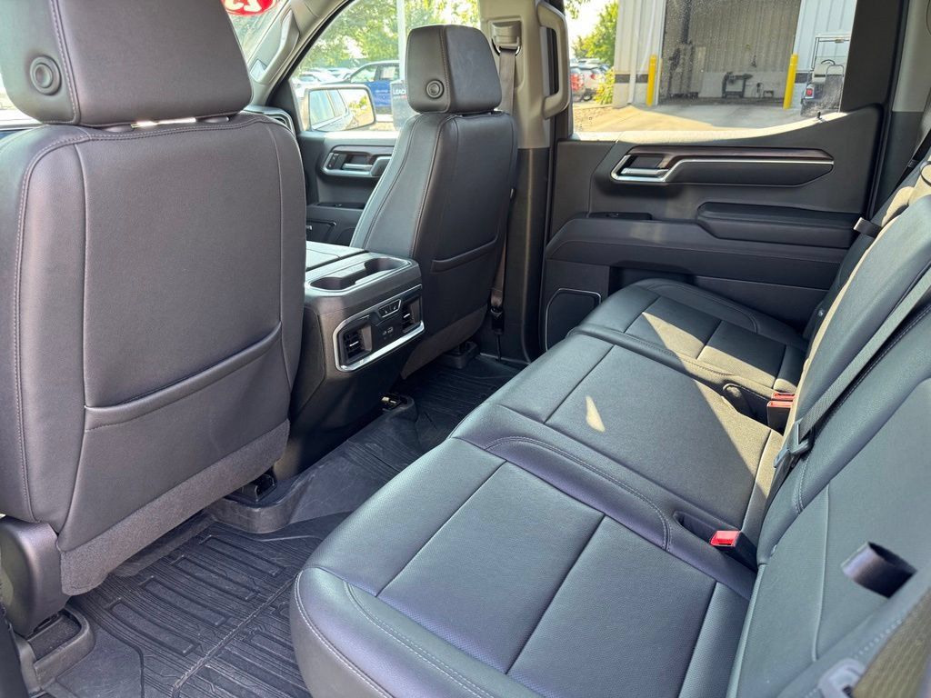 Certified 2025 GMC Sierra 1500 SLT w/ SLT Premium Plus Package AWD/4WD image 19