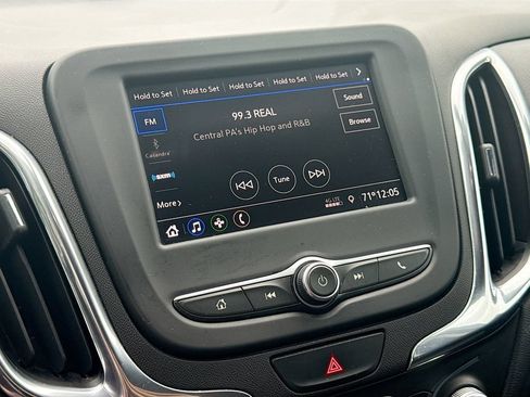 Used 2020 Chevrolet Equinox LT AWD/4WD image 19