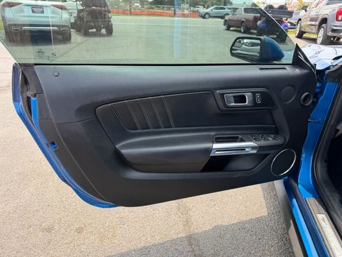 Used 2020 Ford Mustang Premium RWD image 21