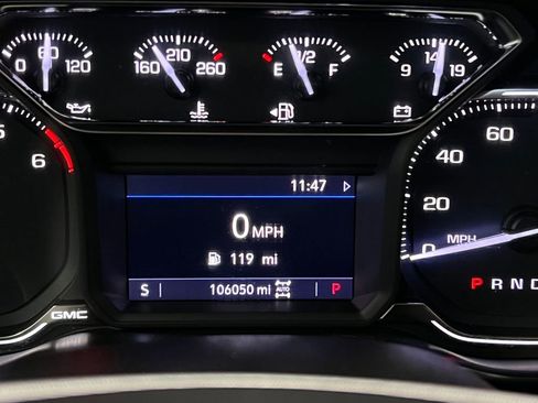 Used 2019 GMC Sierra 1500 SLE w/ SLE Value Package image 16