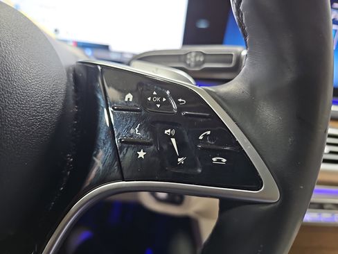 Used 2024 Mercedes-Benz GLE 450 4MATIC image 18