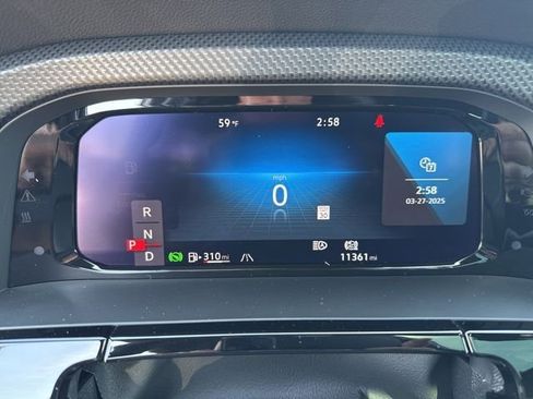 Used 2024 Volkswagen Atlas Cross Sport SEL R-Line image 10