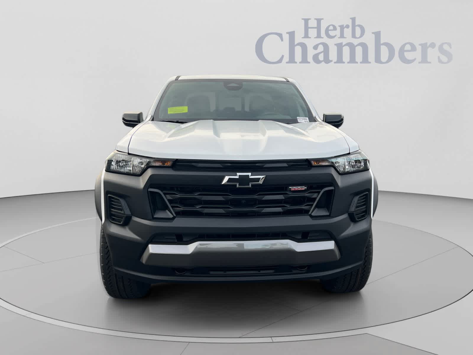New 2026 Chevrolet Colorado Trail Boss AWD/4WD image 2