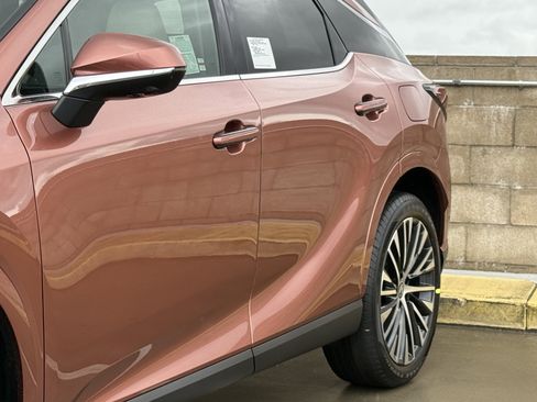 New 2026 Lexus RX 350 RX 350h Premium+ image 8
