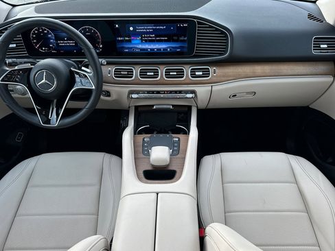 Used 2024 Mercedes-Benz GLE 450 4MATIC image 13