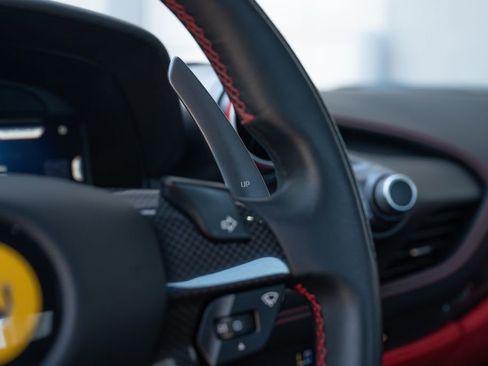 Used 2021 Ferrari F8 Tributo RWD image 35