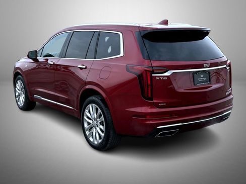 Used 2020 Cadillac XT6 Premium Luxury image 7