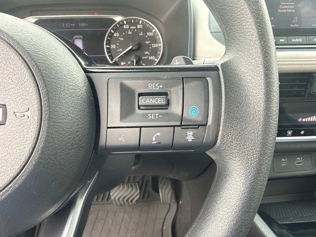 Used 2022 Nissan Rogue SV FWD image 28