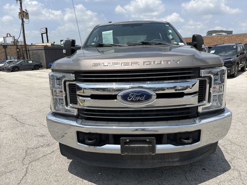 Used 2018 Ford F250 XLT AWD/4WD image 8