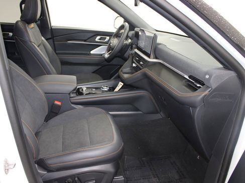 New 2026 Ford Explorer Tremor image 31