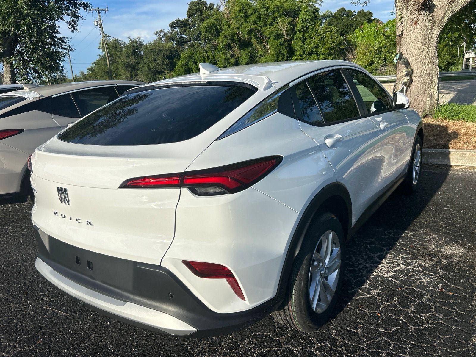 New 2026 Buick Envista Preferred FWD image 4