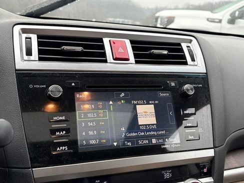 Used 2016 Subaru Outback 3.6R Limited image 15