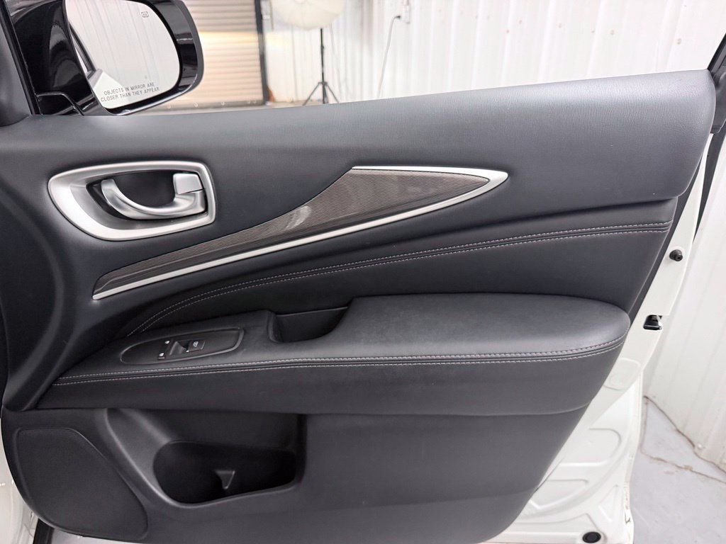 Used 2017 INFINITI QX60 FWD w/ Premium Plus Package image 45