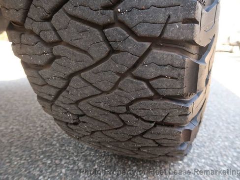 Used 2019 Ford F250 XL w/ Power Equipment Group AWD/4WD image 39