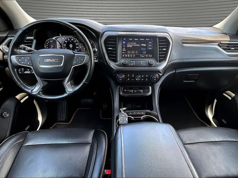 Used 2022 GMC Acadia AT4 w/ Technology Package AWD/4WD image 7