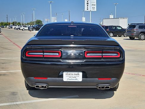 Used 2023 Dodge Challenger GT RWD image 4