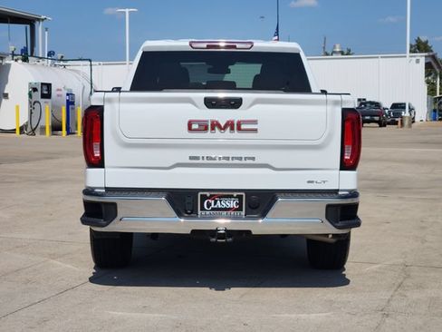 Used 2025 GMC Sierra 1500 SLT AWD/4WD image 6